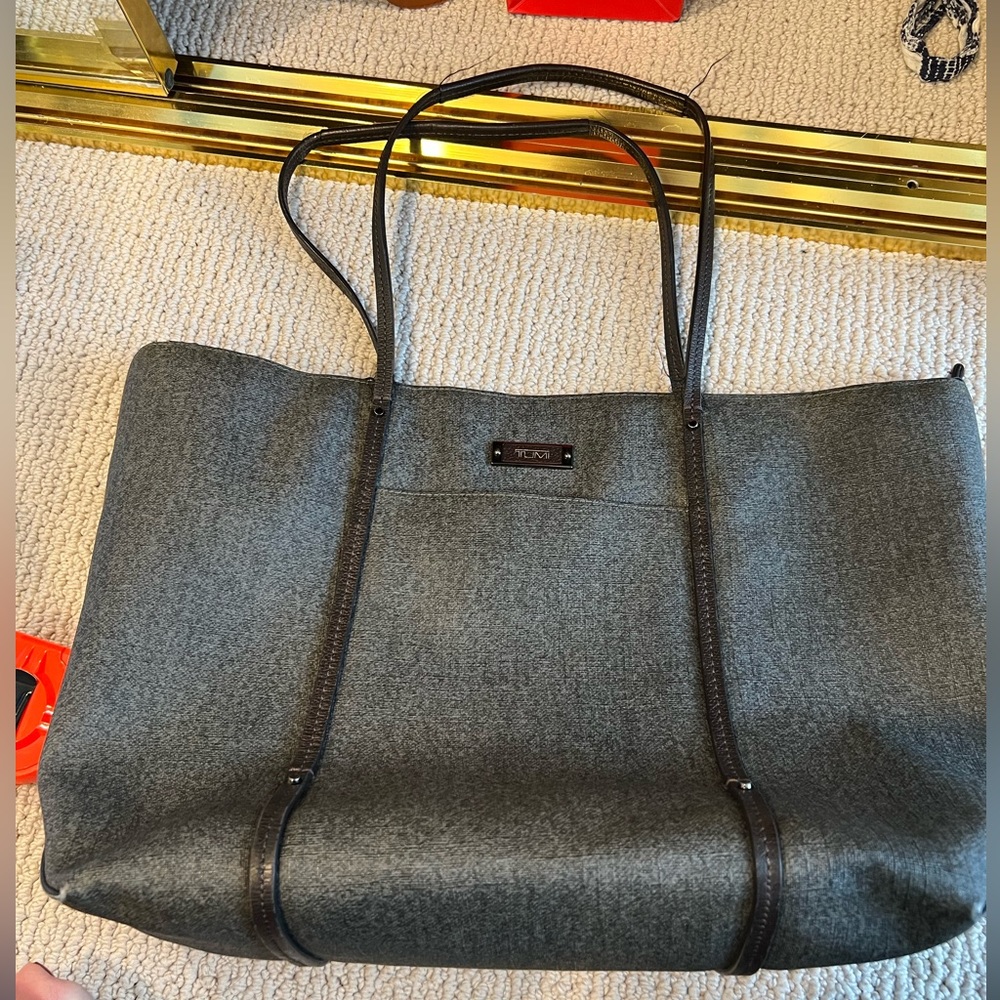 Tumi work tote